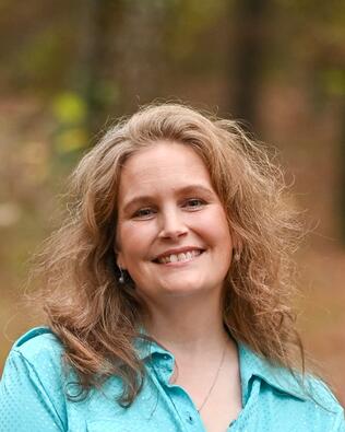 Headshot of Katherine Reavis