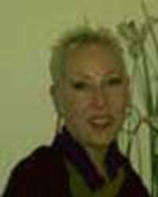 Headshot of Lynn Aurelio