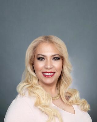 Headshot of Diane Rivera