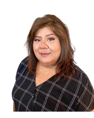 Headshot of Leslie Urban