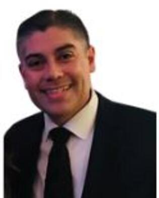 Headshot of Robert Montelongo