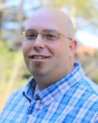 Headshot of Jonathan Booth