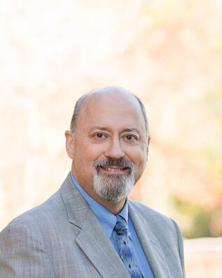 Headshot of Mark Evans