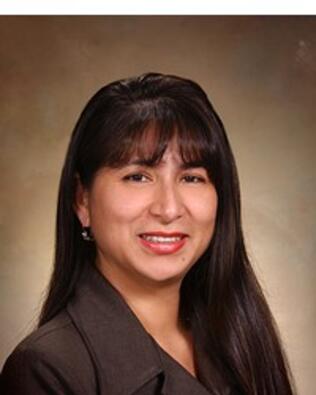 Headshot of DORIS NUNEZ-ALMONTE