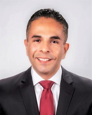 Headshot of Edgar Rojas