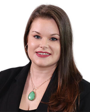 Headshot of Kari Mancera
