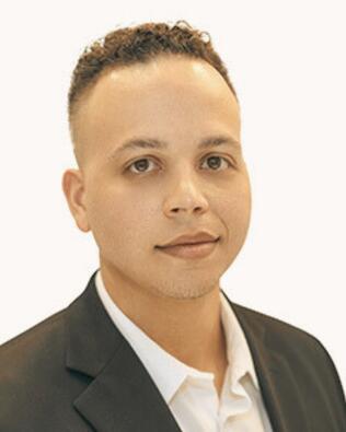 Headshot of Alexander Murphy