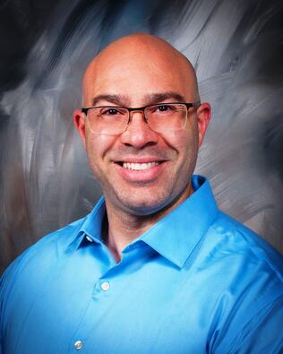Headshot of Daniel Ferris