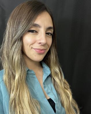 Headshot of Isabel Alvarez
