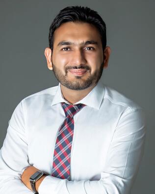 Headshot of Sarbjit Sidhu