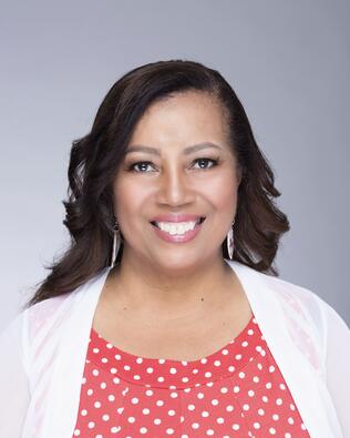 Headshot of Cherrieann Diaz