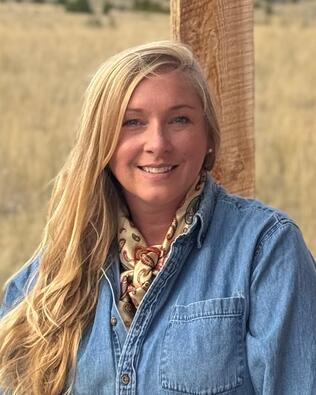 Headshot of Jenna Frazier