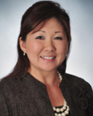 Headshot of Regina Lee