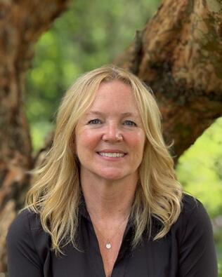 Headshot of Rhonda Williams