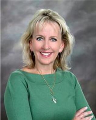 Headshot of Karen Donohoe