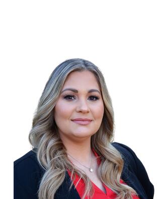 Headshot of Johnette Tolliver