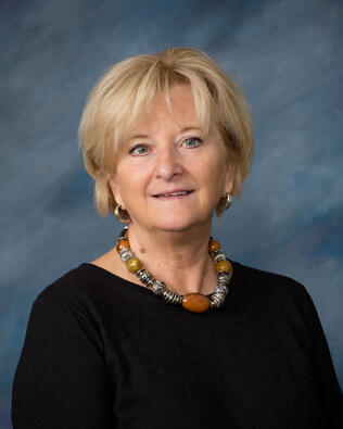 Headshot of Gloria Griffiths