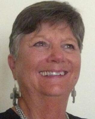 Headshot of Charlotta Stewart