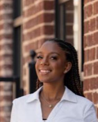 Headshot of Sydnee Eagle