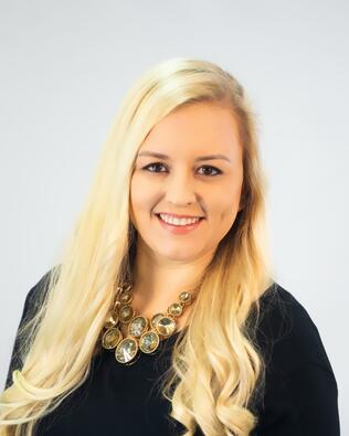 Headshot of Ashley Igleheart