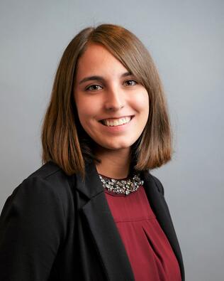 Headshot of Rachel Riendeau