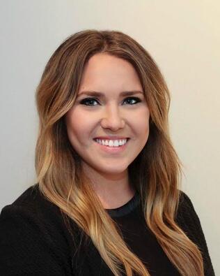 Headshot of Jillian Dark