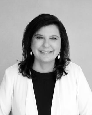 Headshot of Debbie Farah