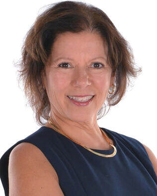 Headshot of Aixa Moore
