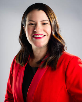 Headshot of Dawn Dougherty