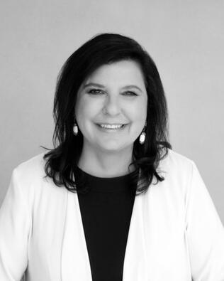 Headshot of Debbie Farah