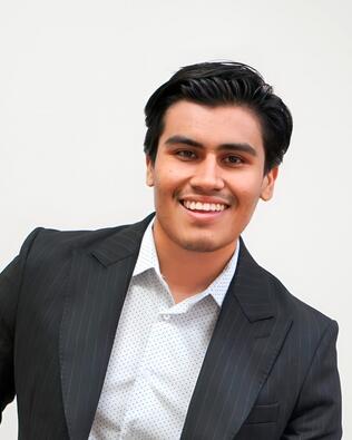 Headshot of Christian Ramos