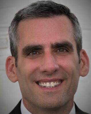 Headshot of Thomas Borkowski