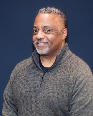 Headshot of Drew Phillips