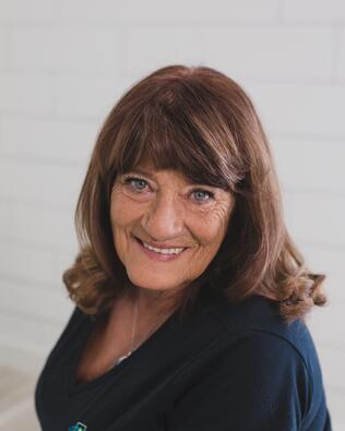 Headshot of Georgette Barney