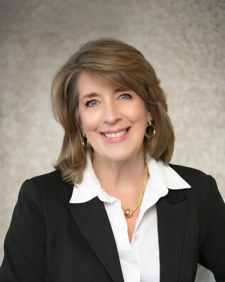 Headshot of Maureen Rushalski