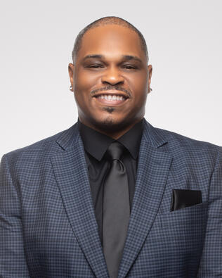 Headshot of Anthony Paige