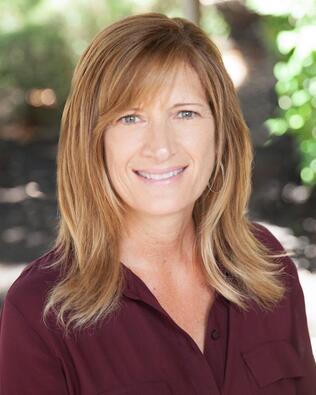 Headshot of Viki Wernert