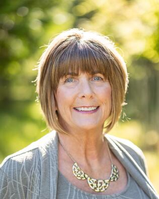 Headshot of Joyce Gladen
