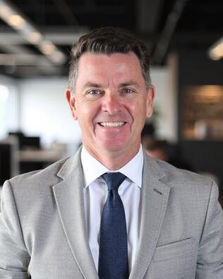 Headshot of Jeffrey Gill