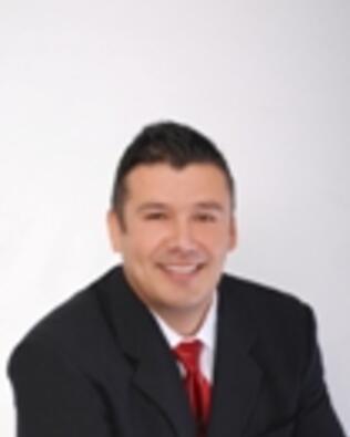 Headshot of Steven Medina