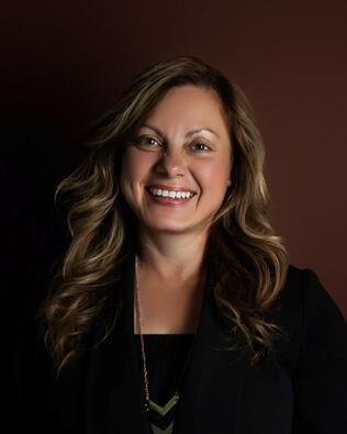 Headshot of Veronica Fuentes