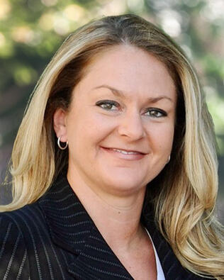 Headshot of Alexandra Sardegna