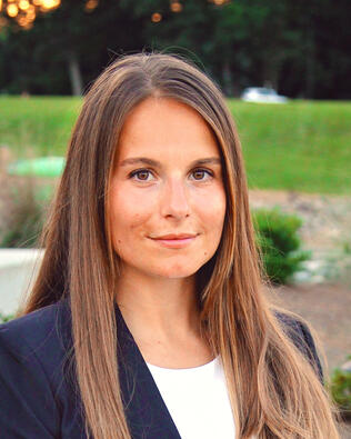 Headshot of Kristina Sitdikov