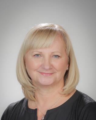 Headshot of Bogumila Hejna