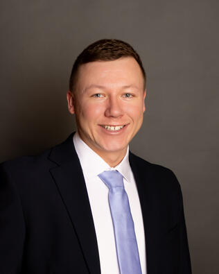 Headshot of Brandon Johnson