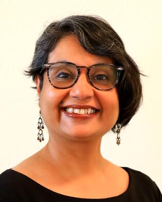 Headshot of Lakshmi Singh