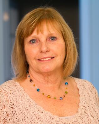 Headshot of Susan Sinelnik