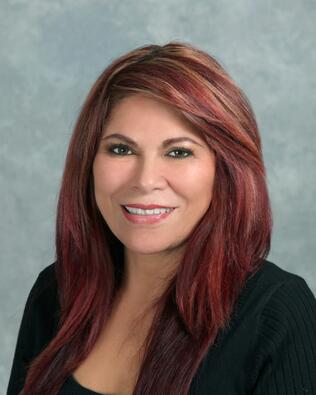Headshot of Fab Hoyos