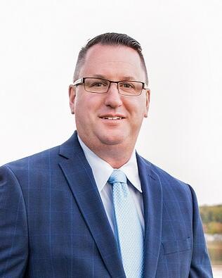 Headshot of Trevor Gearin