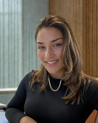 Headshot of Valerie Centeno